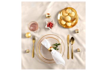 komplet złotych sztućców na stół